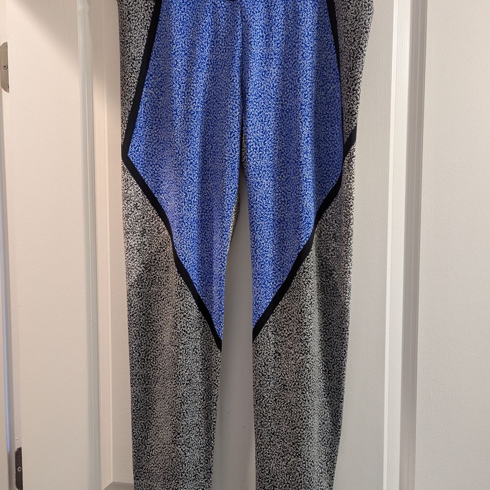 Aeropostale Patterned Leggings